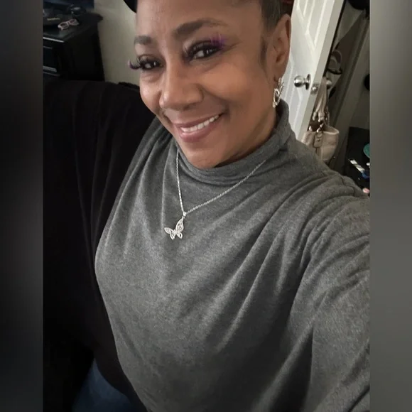 JUSTASEASON, ALL THE BEAUTIFUL ITEM PURCHASES ON MY POSHMARK JOURNEY. THANK YOU - Picture 5 of 11